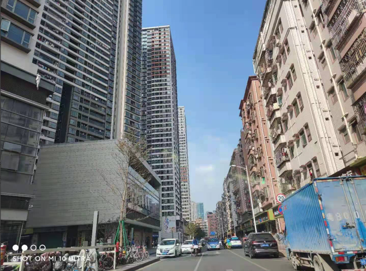 小產權房對深圳的貢獻是無比巨大的