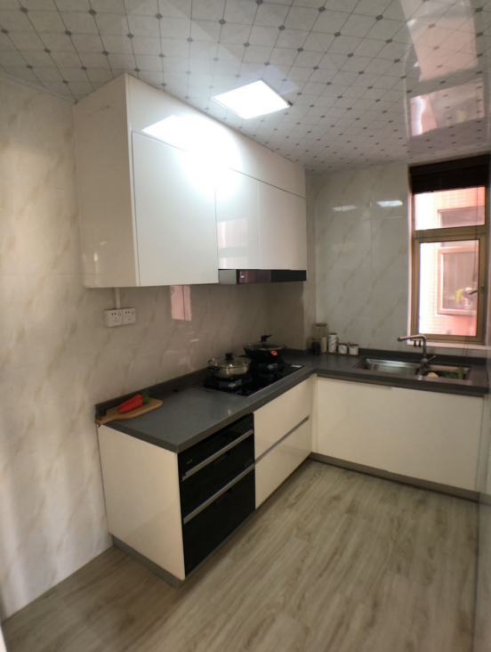 景揚苑一房62㎡租金1200