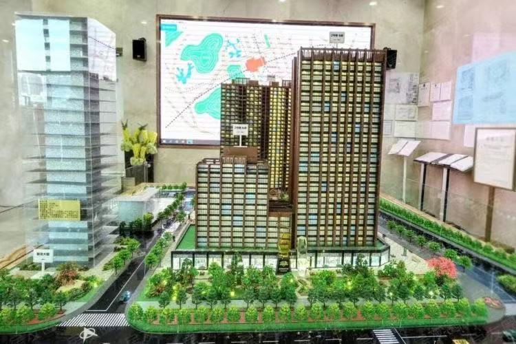 龍華新彩苑均價90000元/平