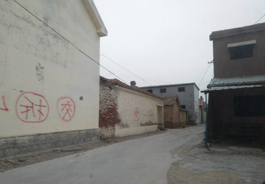 小產(chǎn)權(quán)房產(chǎn)糾紛案例小產(chǎn)權(quán)房又叫鄉(xiāng)產(chǎn)權(quán)房