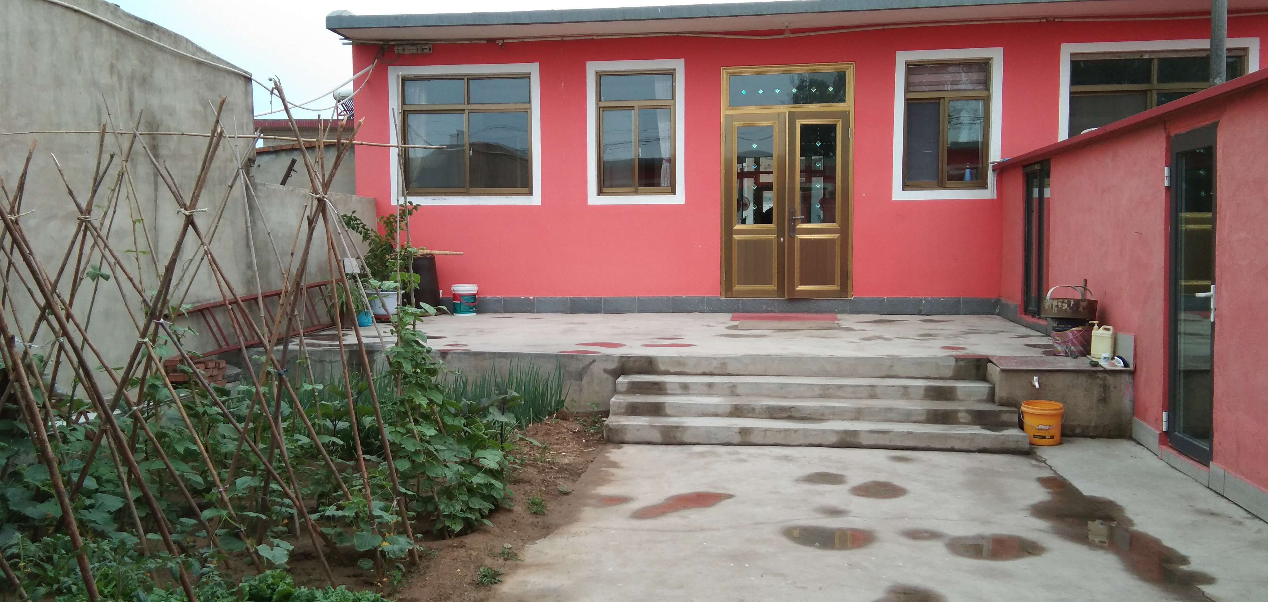 景區生態林地遭到別墅蠶食