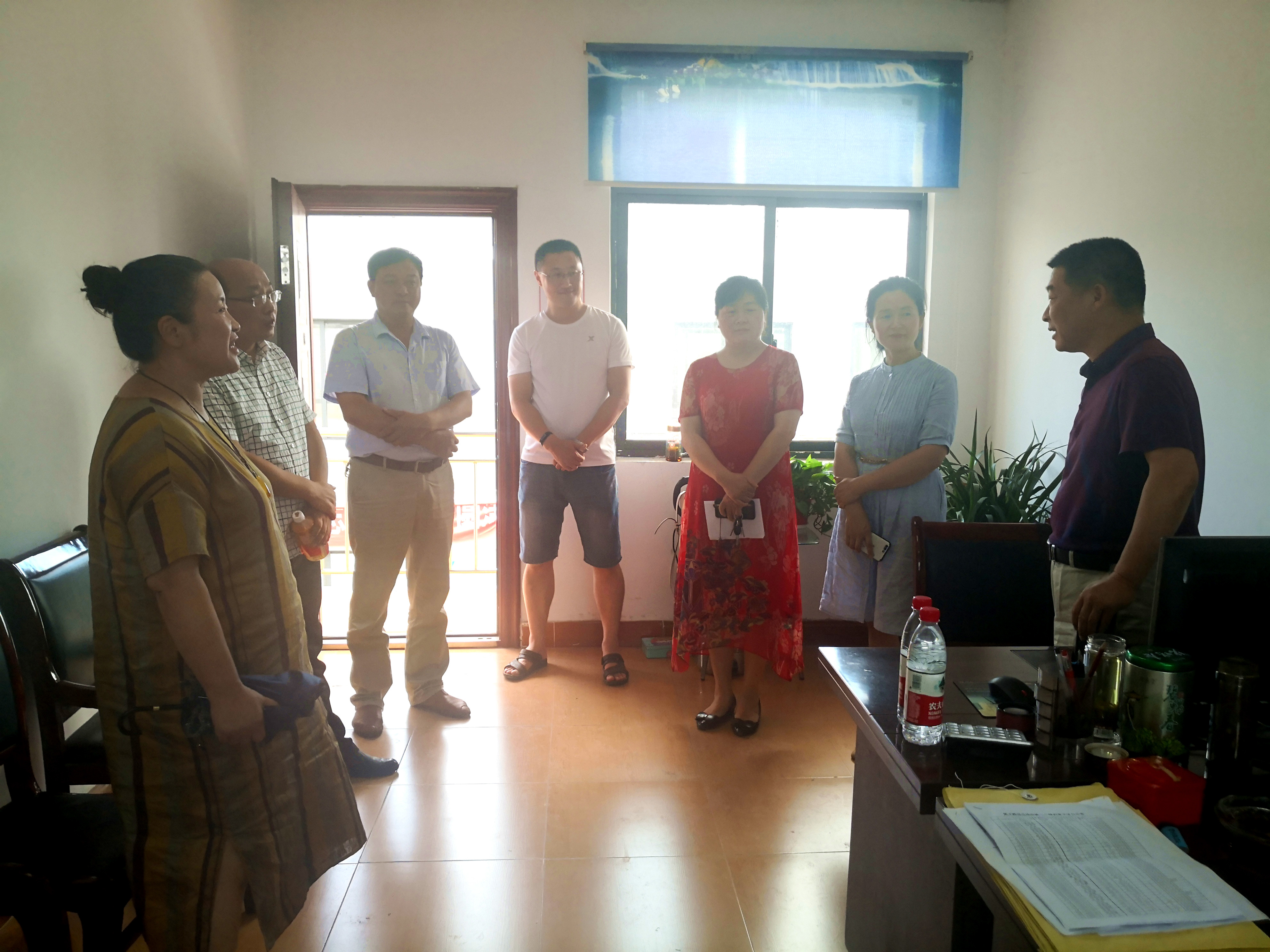 力爭使回遷安置房建設(shè)與管理有新進展